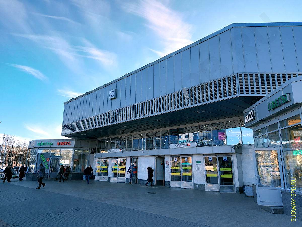 Akademicheskaya Metro Station, Saint-Petersburg