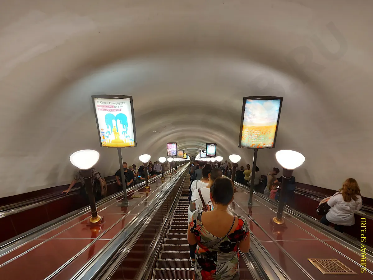 Станция метро Чернышевская, Санкт-Петербург Станция метро Чернышевская, Санкт-Петербург