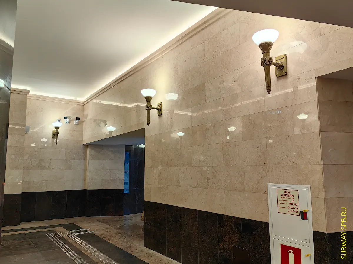 Станция метро Чернышевская, Санкт-Петербург Станция метро Чернышевская, Санкт-Петербург