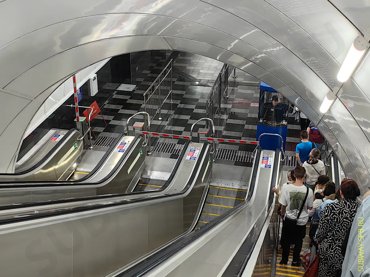Станция метро Чернышевская, Санкт-Петербург Станция метро Чернышевская, Санкт-Петербург