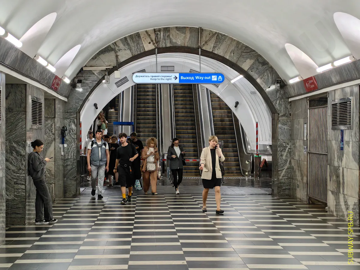 Станция метро Чернышевская, Санкт-Петербург Станция метро Чернышевская, Санкт-Петербург