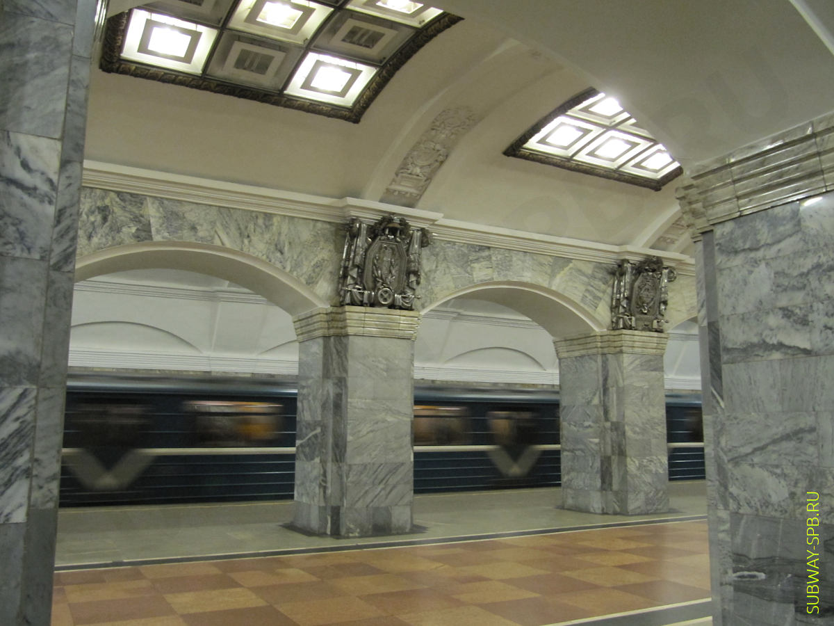 Станция метро Кировский завод, Санкт-Петербург