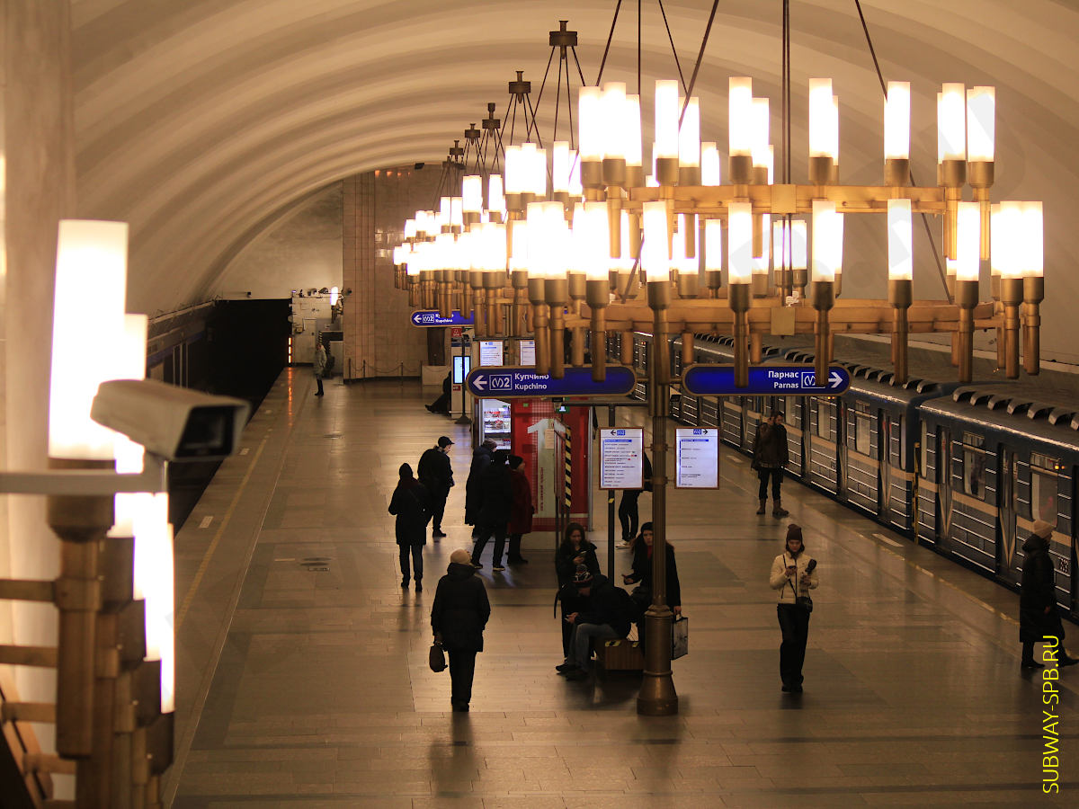 Chyornaya Rechka Metro Station, Saint-Petersburg