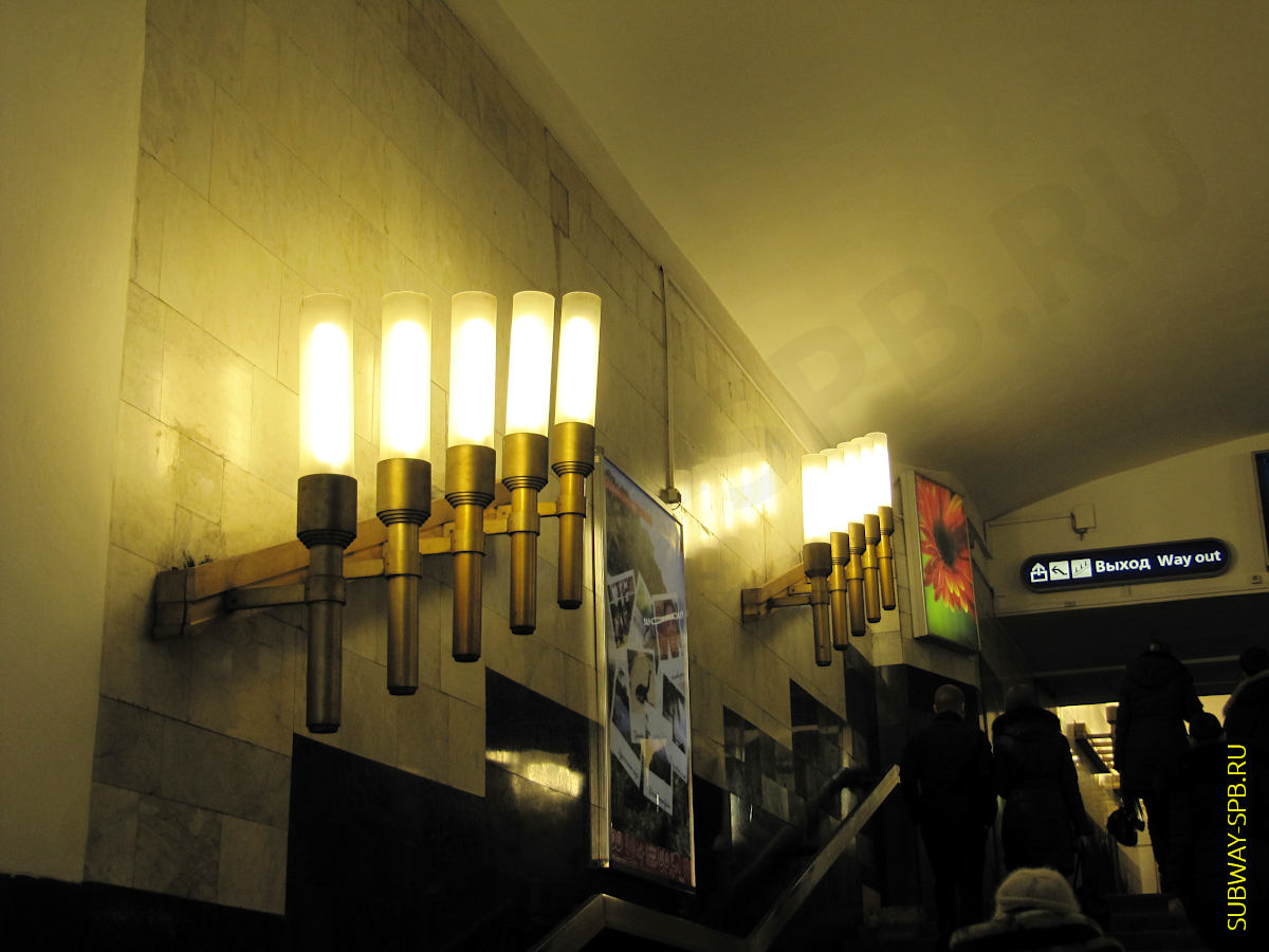 Станция метро Чёрная речка, Санкт-Петербург