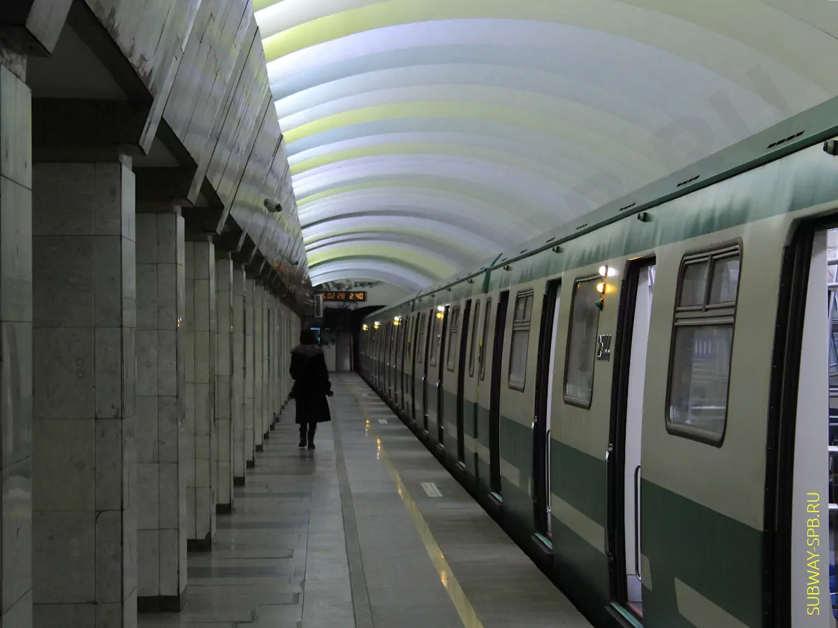 Станция метро Пролетарская, Санкт-Петербург Станция метро Пролетарская, Санкт-Петербург