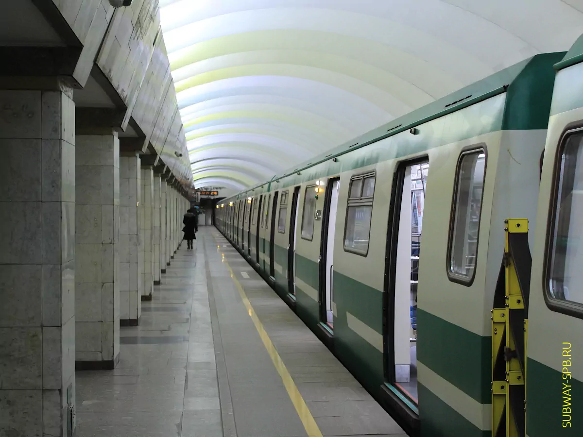 Станция метро Пролетарская, Санкт-Петербург Станция метро Пролетарская, Санкт-Петербург
