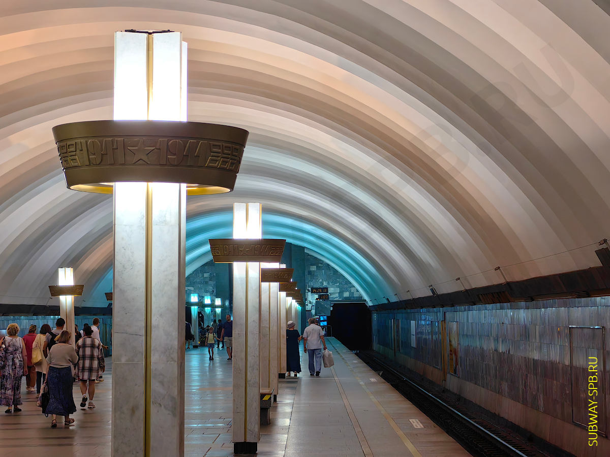 Станция метро Ладожская, Санкт-Петербург