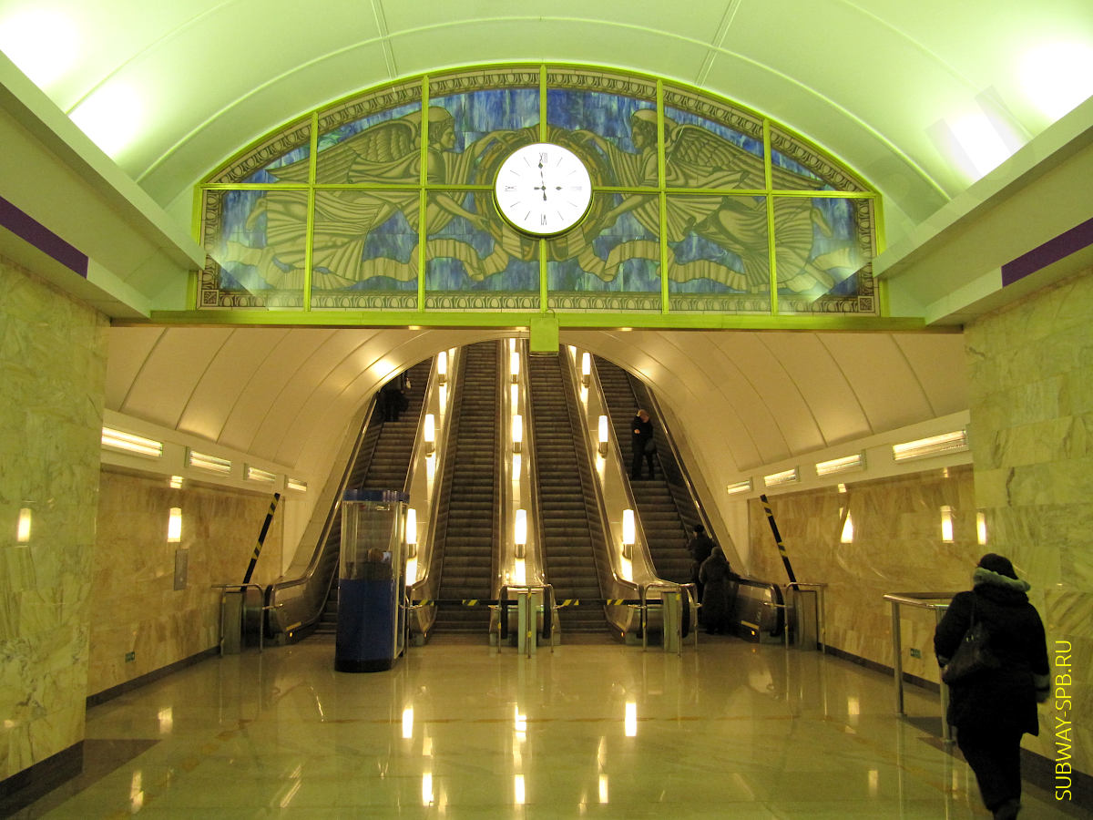 Станция метро Адмиралтейская, Санкт-Петербург